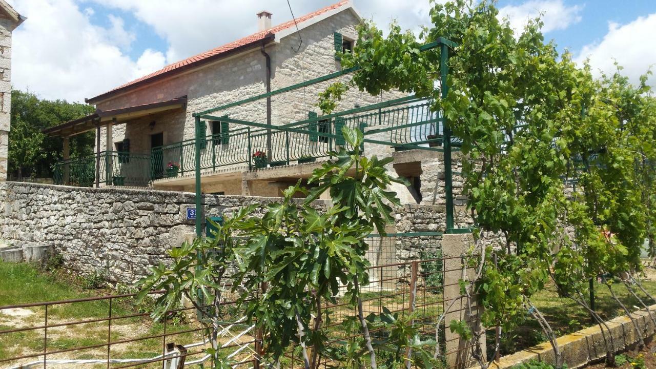 Milasi Villa Cetina מראה חיצוני תמונה