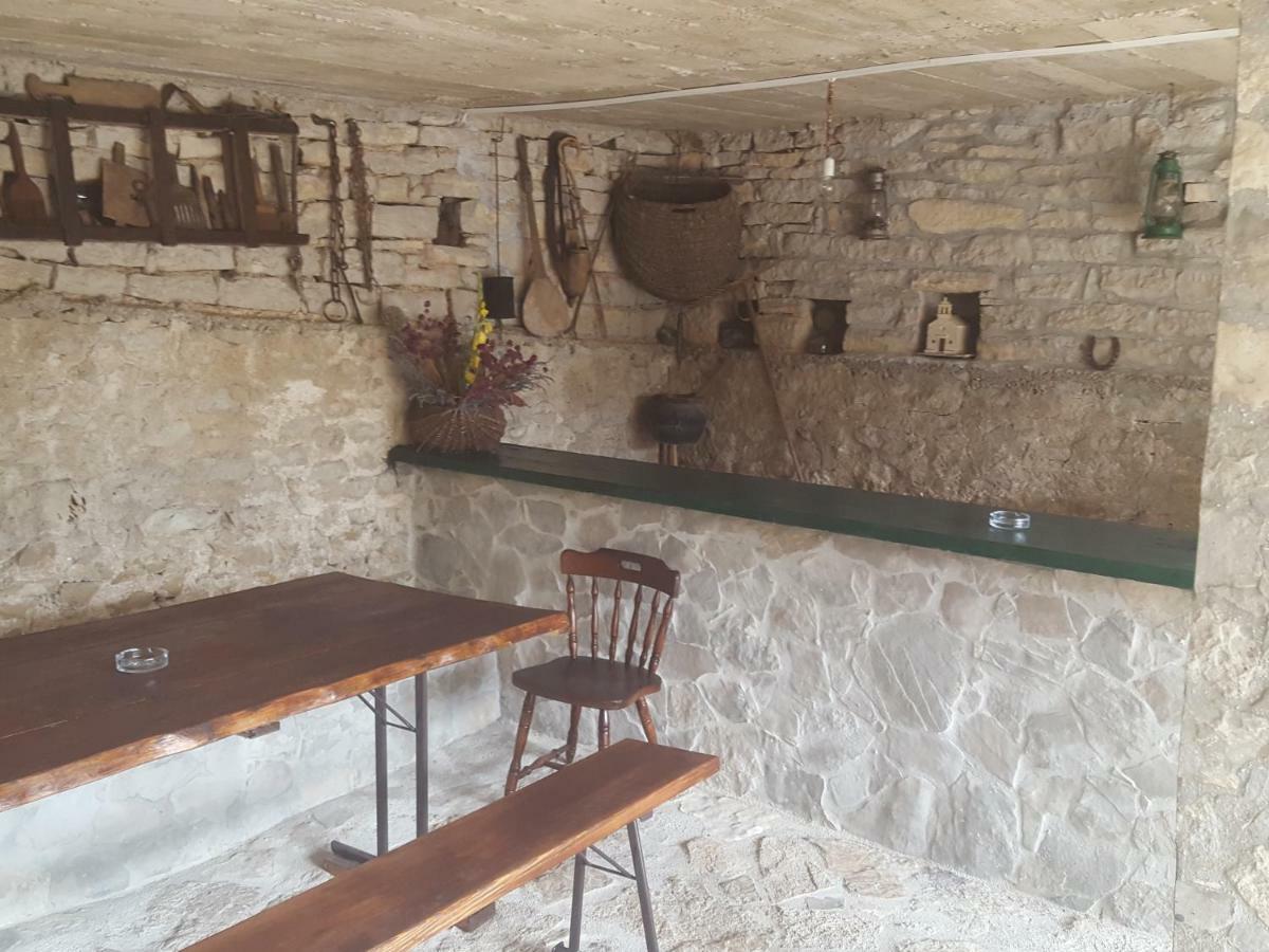 Milasi Villa Cetina מראה חיצוני תמונה