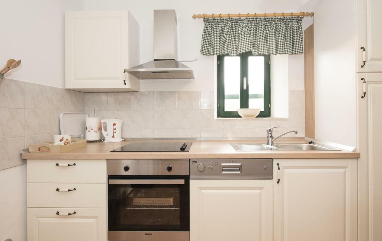 Milasi Villa Cetina מראה חיצוני תמונה