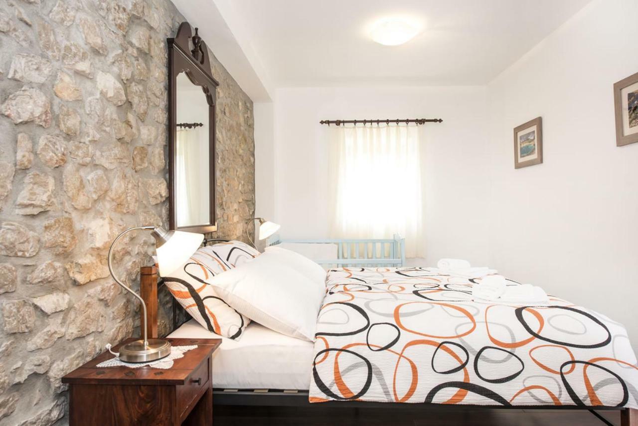 Milasi Villa Cetina מראה חיצוני תמונה