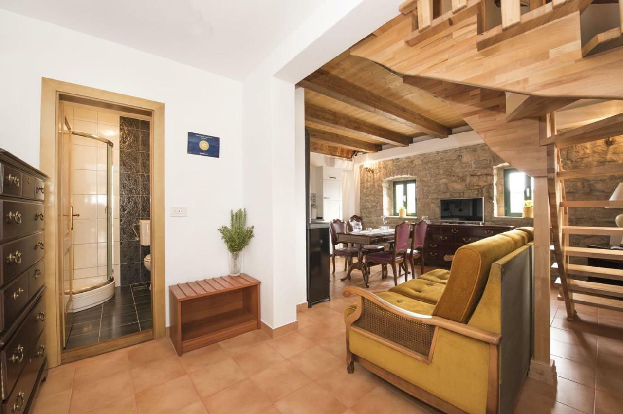 Milasi Villa Cetina מראה חיצוני תמונה